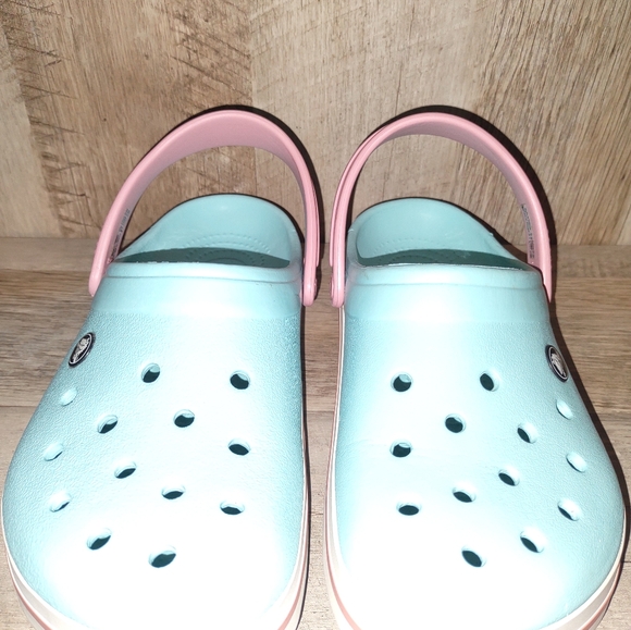 Crocs Blue/Pink - Picture 3 of 7